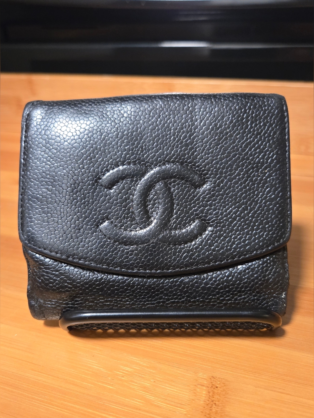 CHANEL BLACK CAVIAR LEATHER BIFOLD WALLET